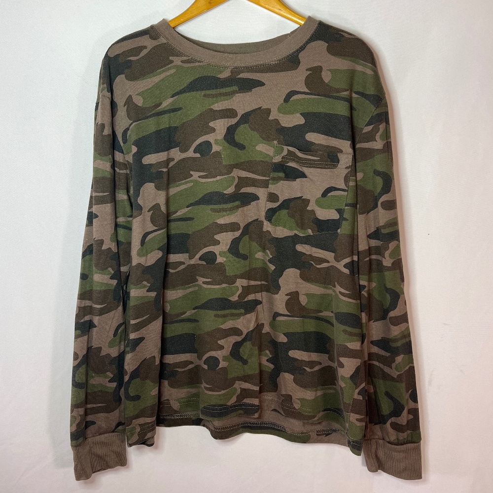 Open Tails Men's L | Large Brown Green Camouflage Long Sleeve Crew Neck T-Shirt